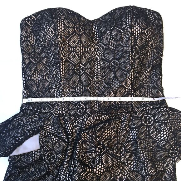 Romeo & Juliet Couture Black Lace Strapless Dress Jr MED - Picture 7 of 8